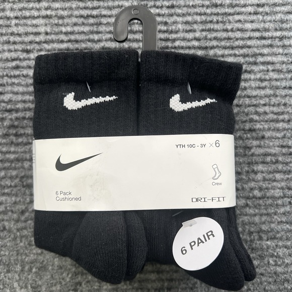 Nike Everyday Cushioned Nylon Crew Socks Black 6 Pack Youth 10C -‎ 3Y New - Picture 1 of 2